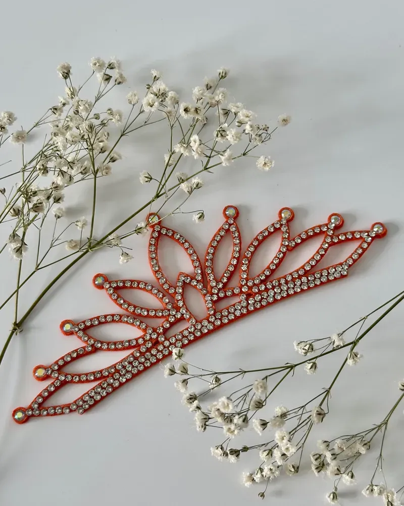 No. 7 RG Hair bun Crown (Orange) view 4