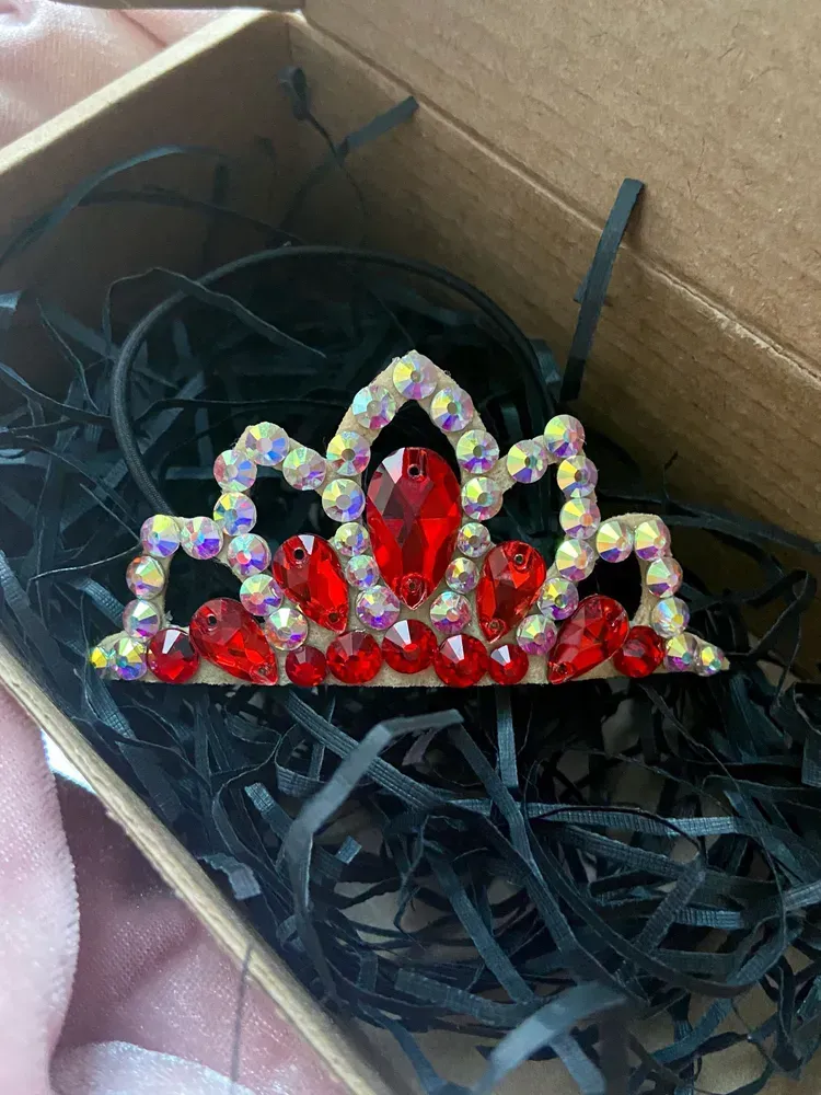 No. 10 RG Hair bun Crown (Red) view 5