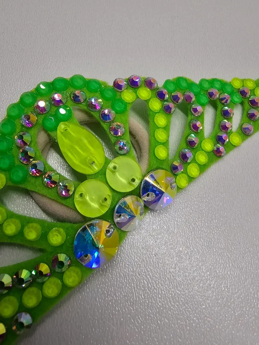 RG Set of Half Shoes & Tiara Crystals (Lime) view 3