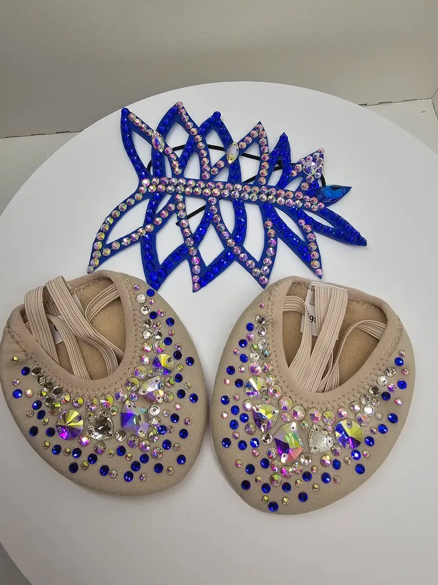 RG Set of Half Shoes & Tiara Crystals (Blue) view 6