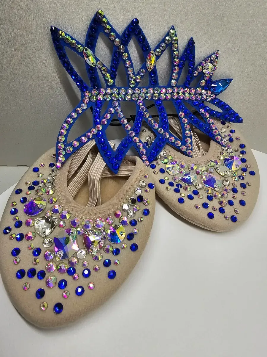 RG Set of Half Shoes & Tiara Crystals (Blue) view 3